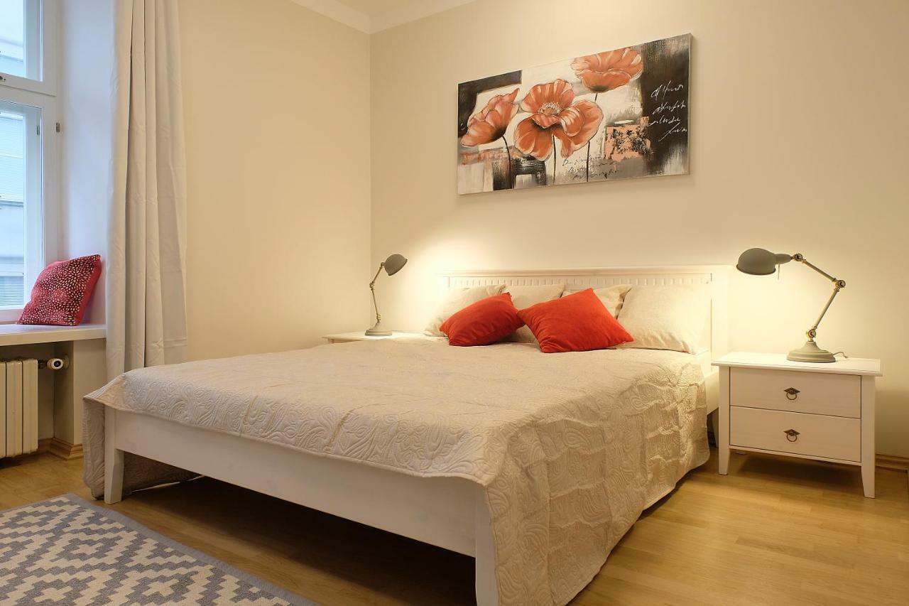 Tallinnhousing Knights And Nobility -3 Bdr Home ภายนอก รูปภาพ