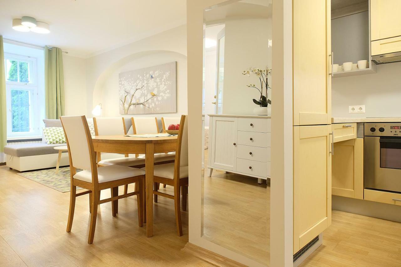 Tallinnhousing Knights And Nobility -3 Bdr Home ภายนอก รูปภาพ