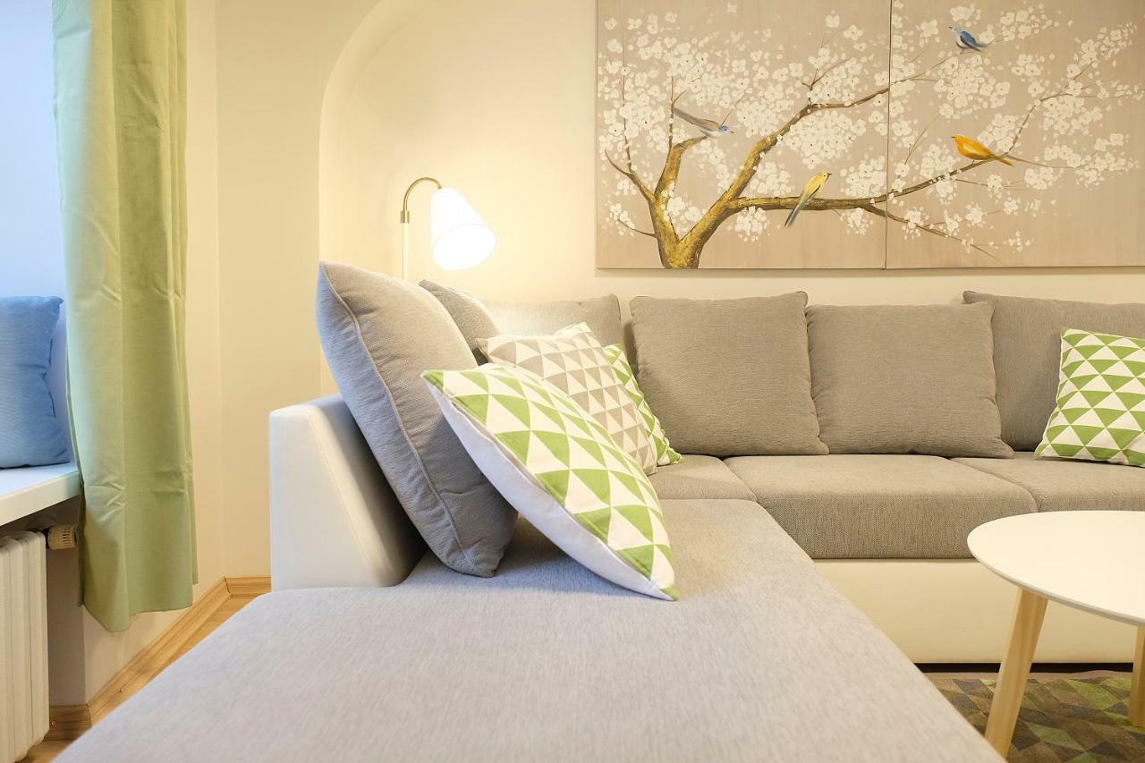 Tallinnhousing Knights And Nobility -3 Bdr Home ภายนอก รูปภาพ